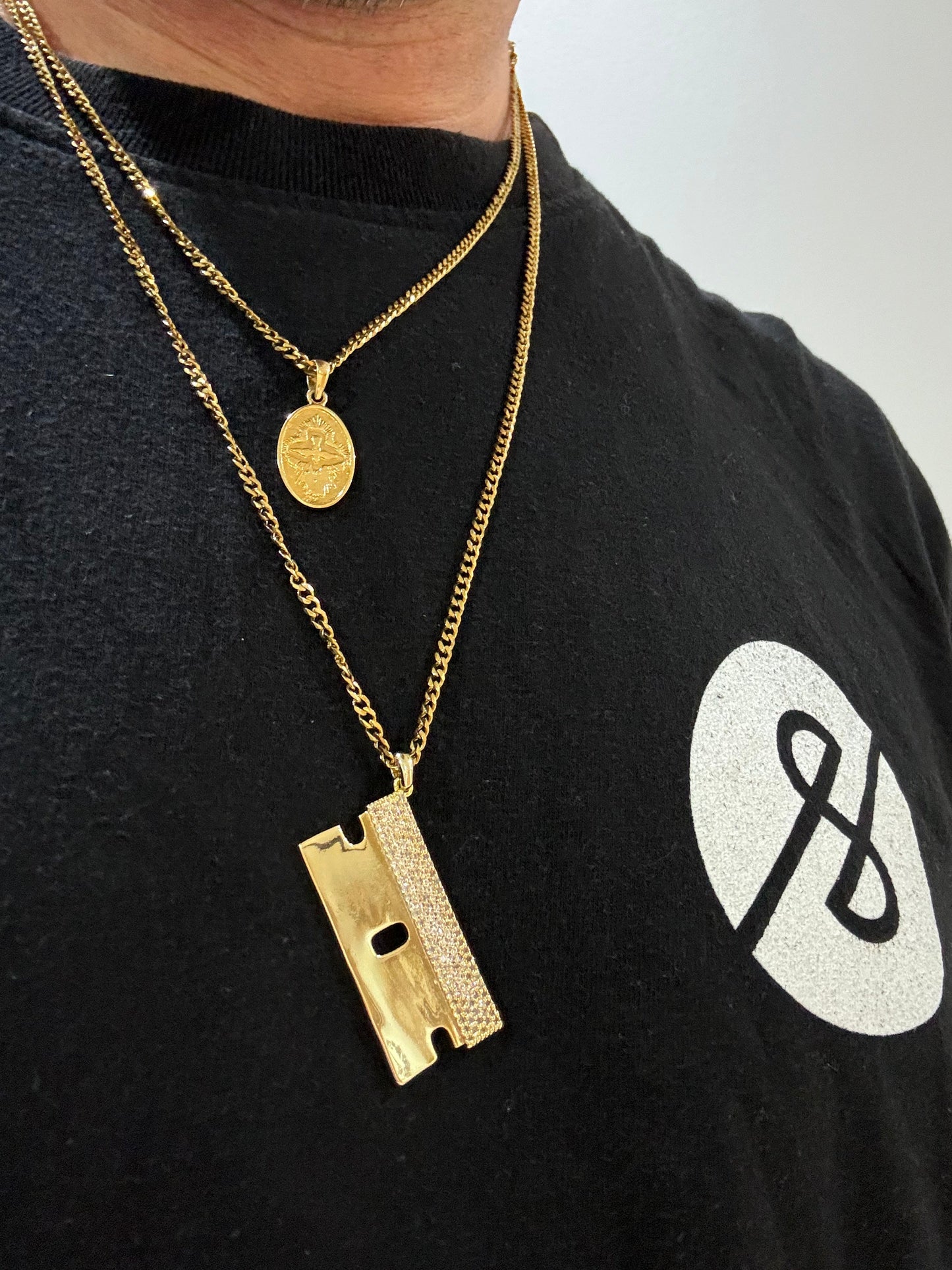Dove Pendant (Gold)