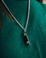 Skateboard Pendant (Silver)