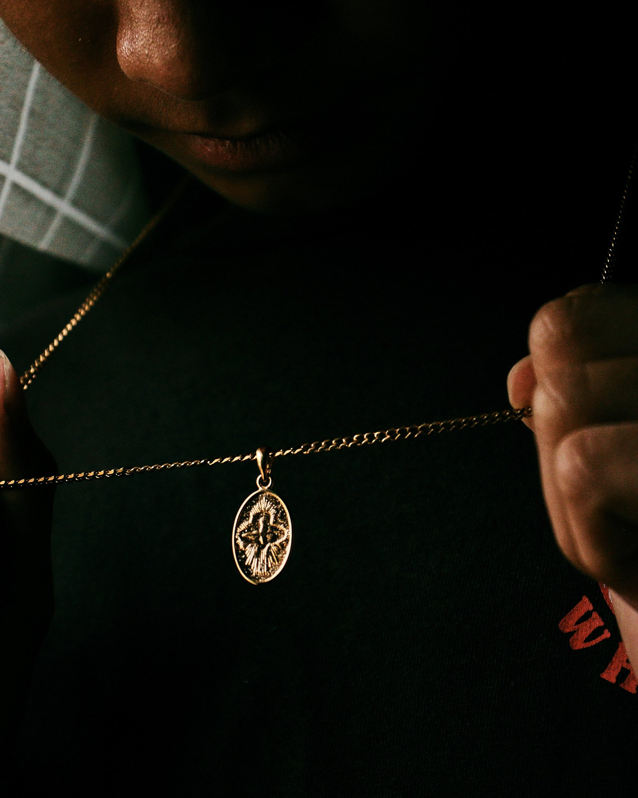 Dove Pendant (Gold)