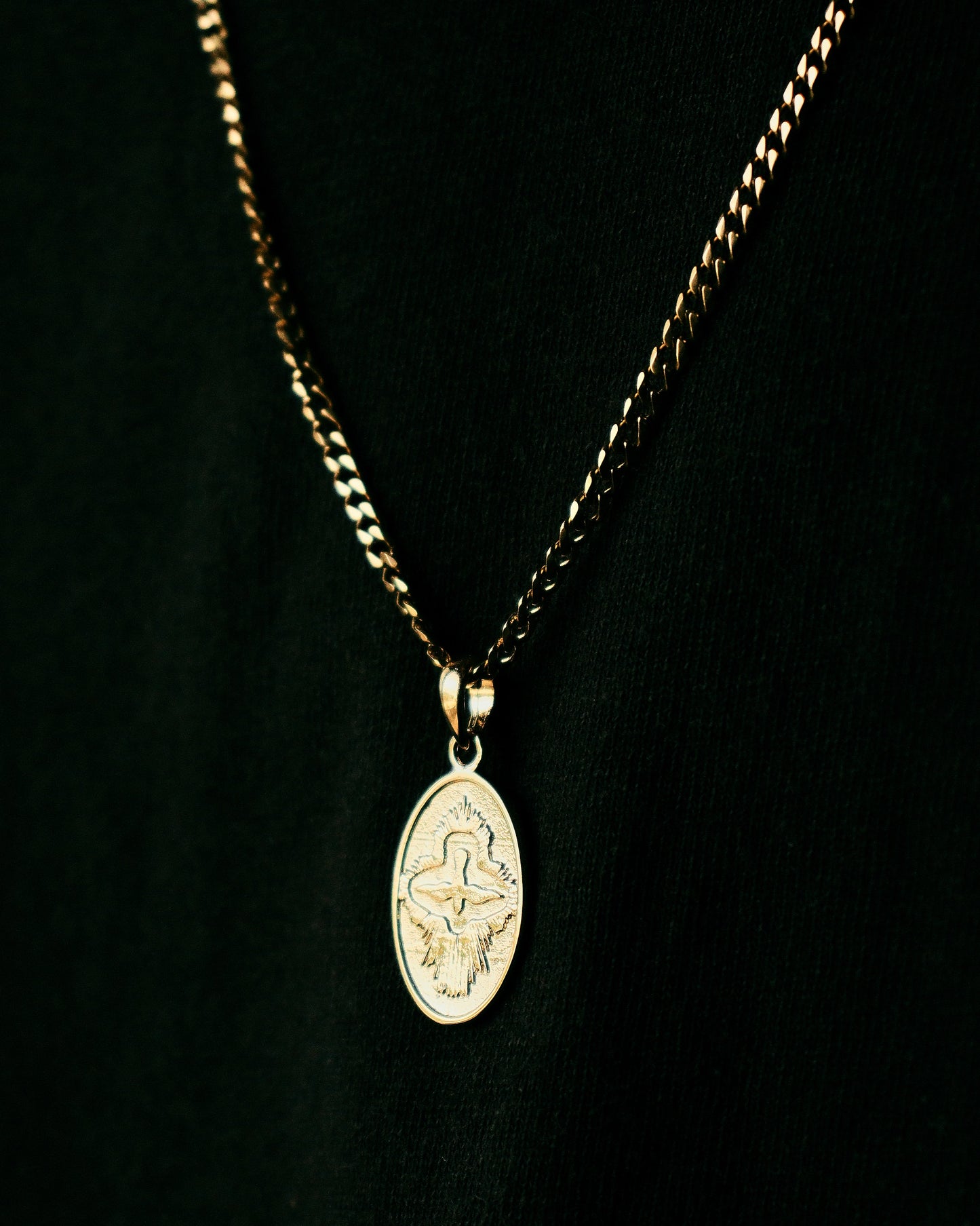 Dove Pendant (Gold)